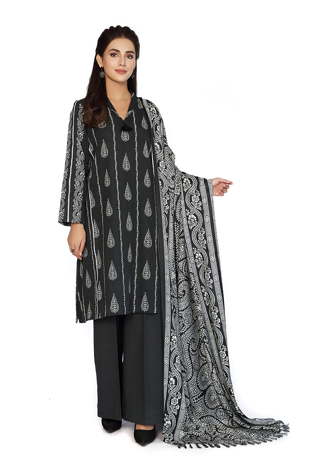 IU Collection IU-S-25-035- Digital Print lawn 3Pc Nishat