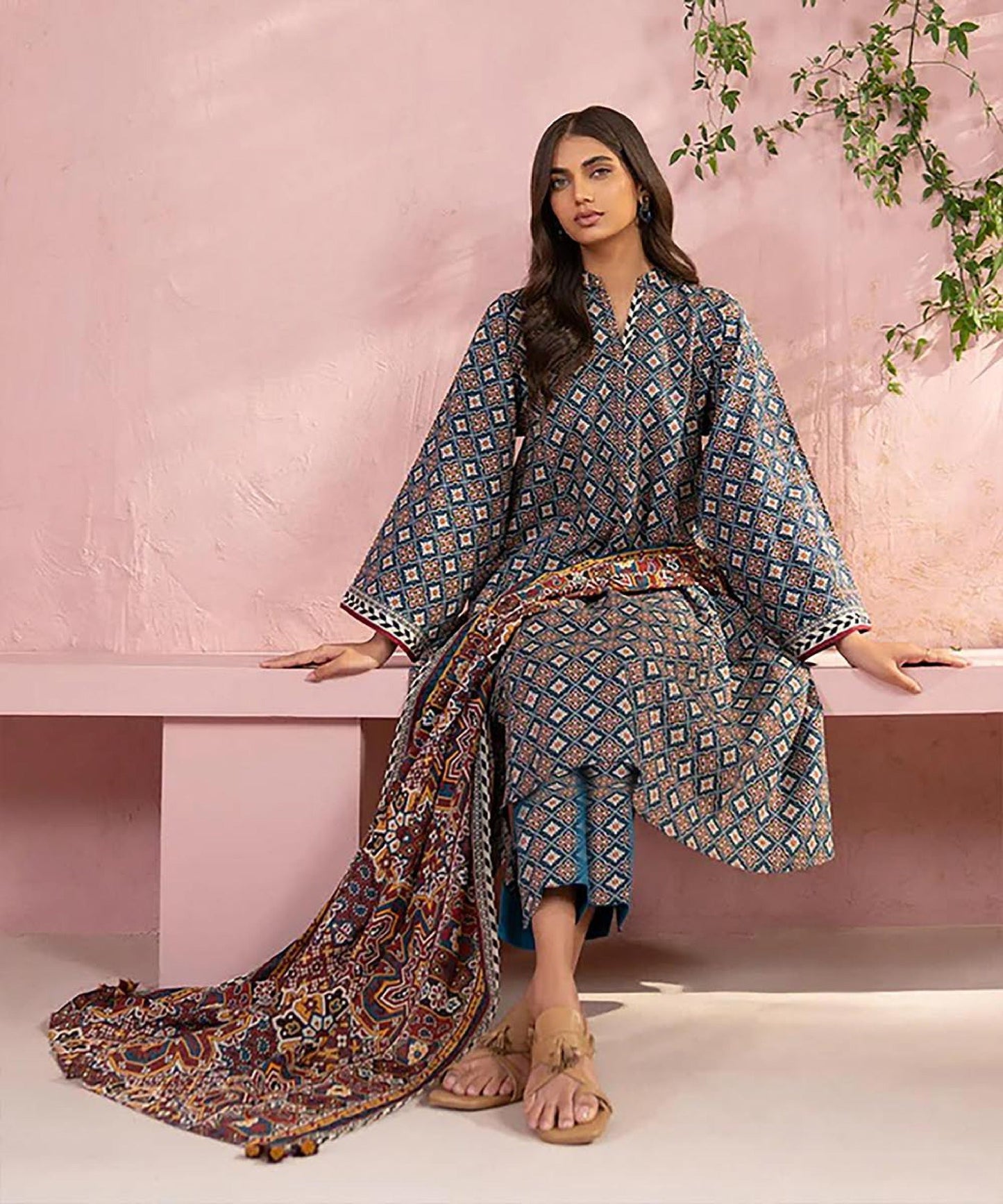 IU Collection IU-S-25-041- Digital Print lawn 3Pc Sapphire