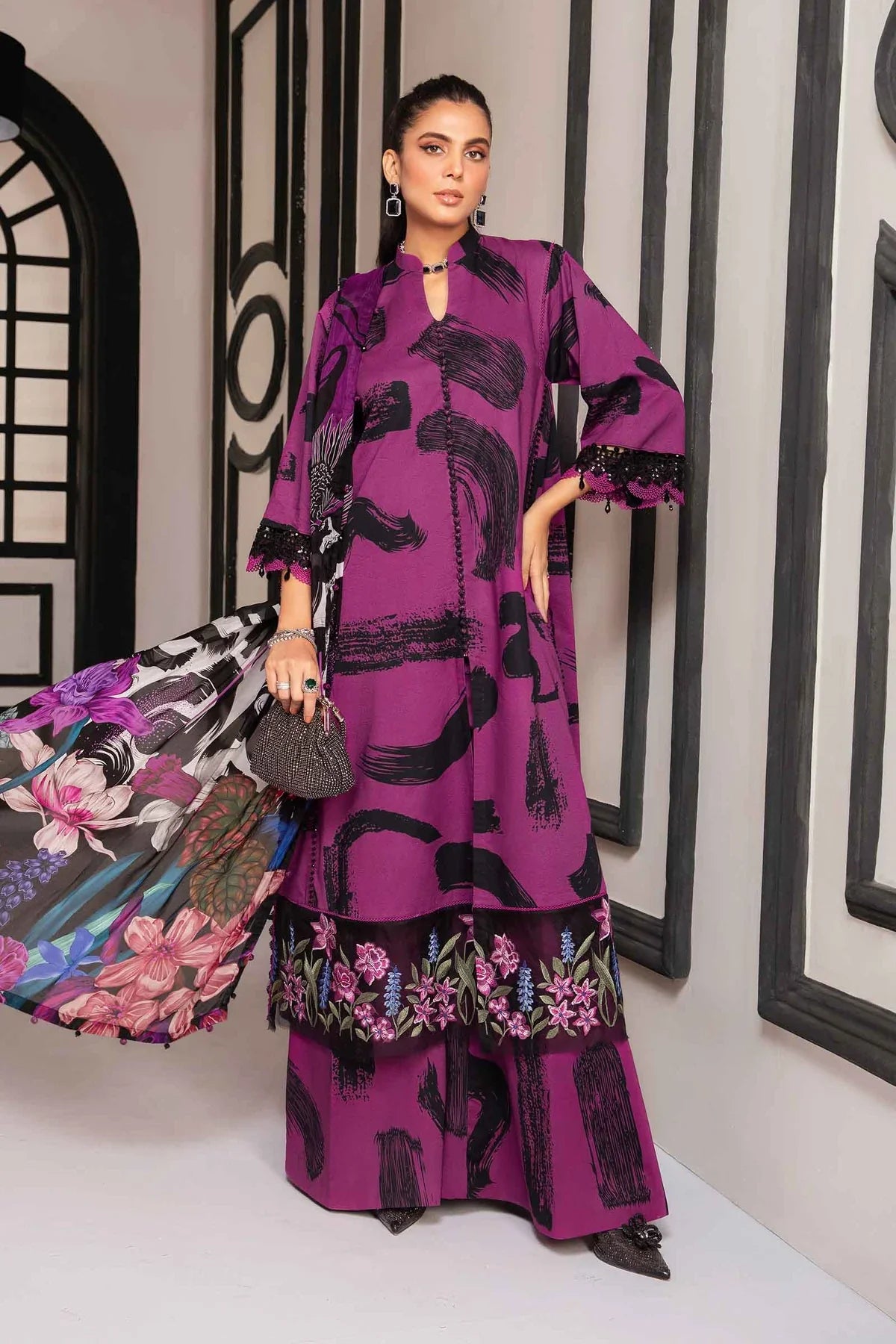 IU Collection IU-S-025- Digital Print lawn 3Pc M.Print