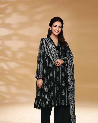 IU Collection IU-S-25-035- Digital Print lawn 3Pc Nishat