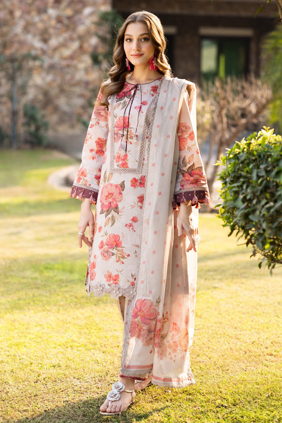 IU Collection IU-S-075- Airjet Bana Dora Luxury lawn-25 3Pc